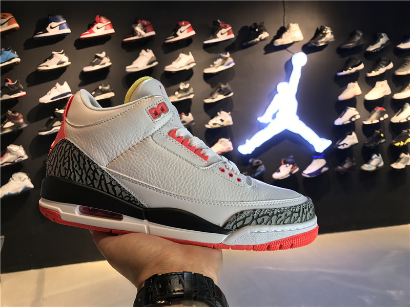 Air Jordan 3 Retro Fire Red 136064 120